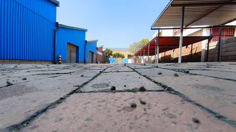 09 Ruven Road, Benrose